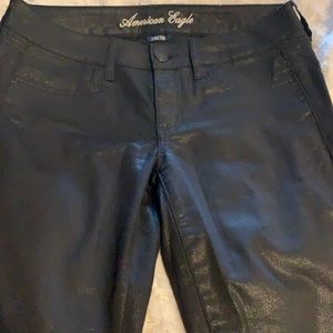 American Eagle shiny black jegging size 8 low rise